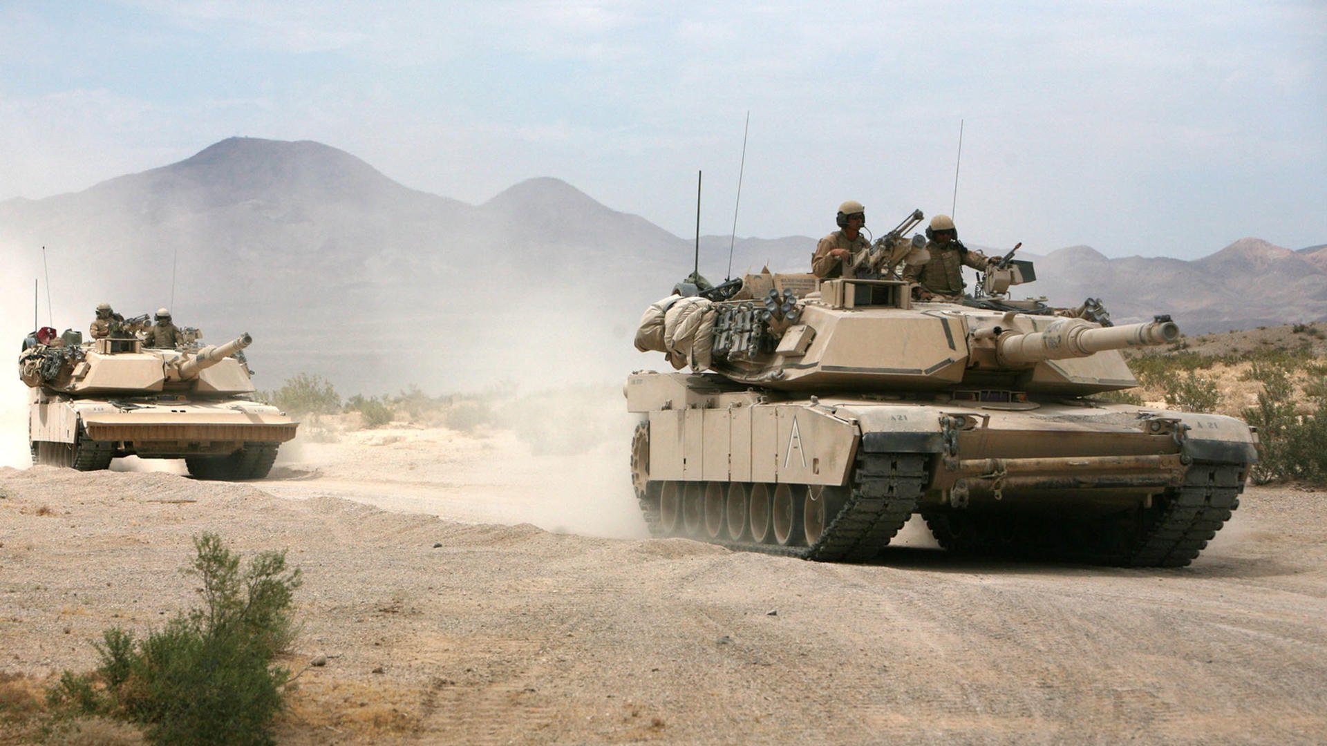 拜仁局部压迫迫使博卡传球失误,拜仁压迫打法