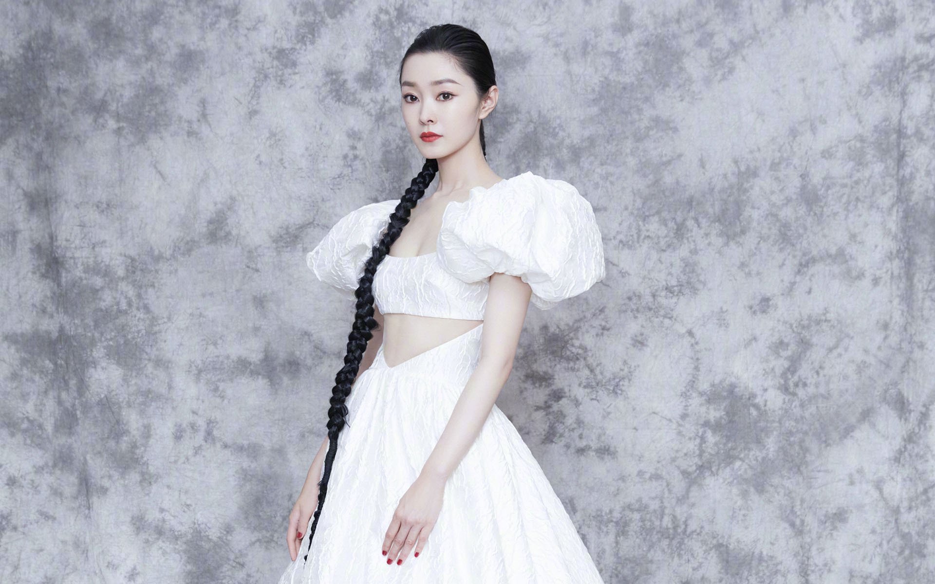 乐鱼体育登录-76人教练与球员一对一沟通明确个人定位，76人 教练